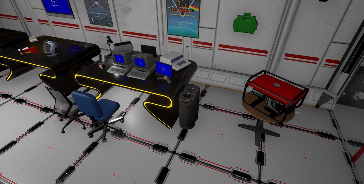 techcompliant's tweet image. My workspace on station is getting as cluttered as real life! #TooManyComputers #DCPUCluster #techcompliant #gamedev