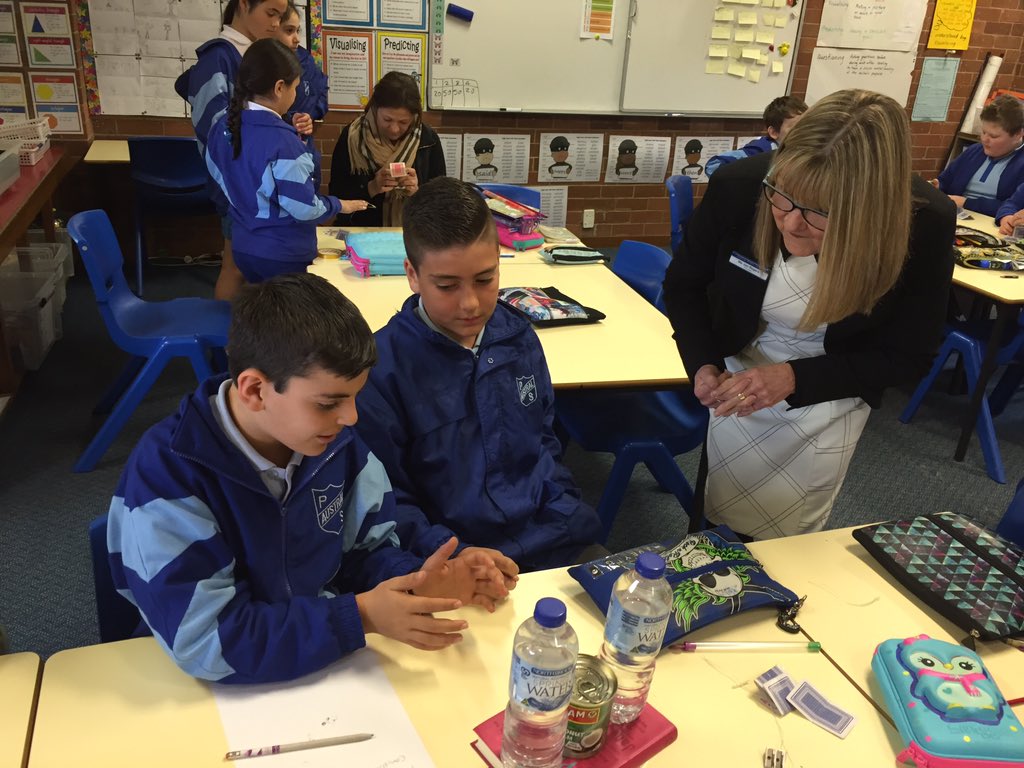 56Austral's tweet photo. Critical load investigation in 5/6B during open classrooms. Education week. https://t.co/D0HiHSMRQO