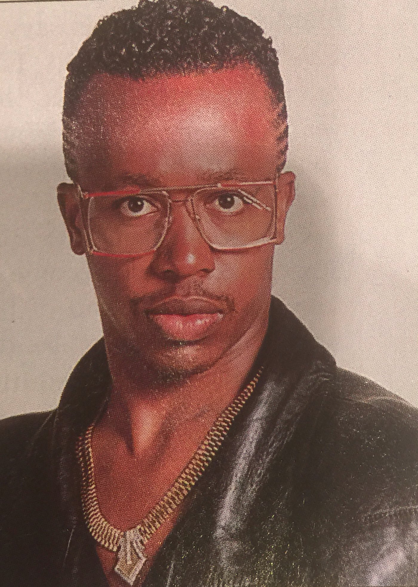 Mc hammer сейчас. мс хаммер рост. Hammer певец. Mc hammer. стэнли кёрк бёрел.