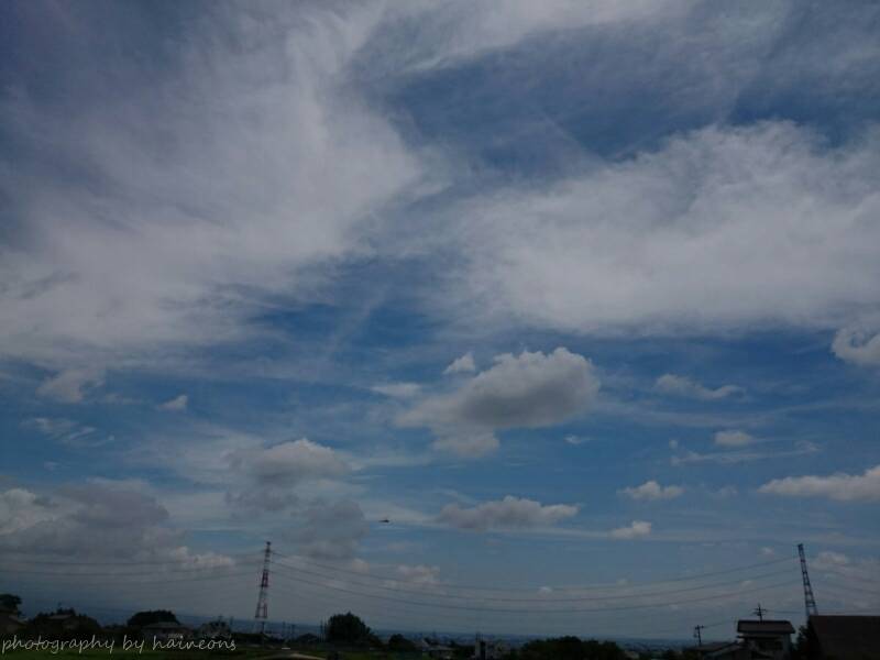 haineons's tweet photo. めっちゃ暑いー

 #イマソラ 
 #z1f https://t.co/EGbzu6lroR