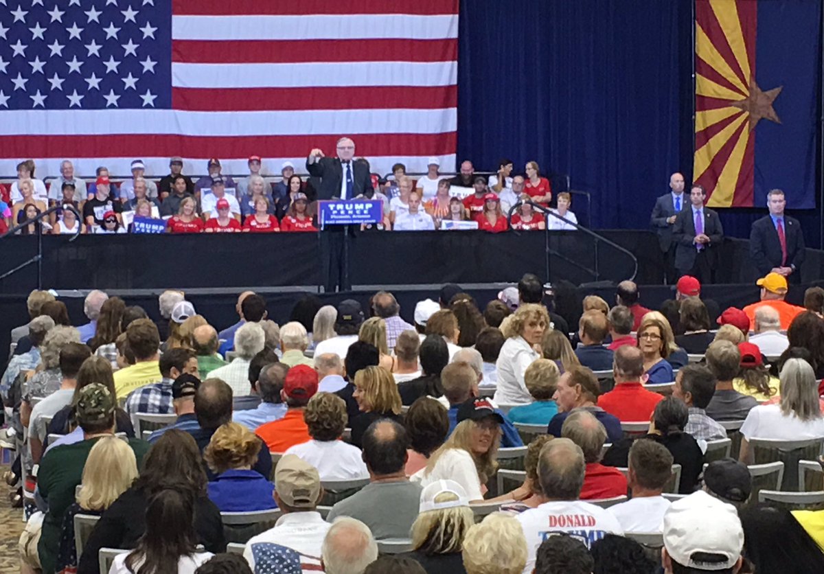 ronaldjhansen's tweet photo. Sheriff #Arpaio rallies #Trump supporters for #PencePhoenix. "My gut tells me he's a winner." https://t.co/wqWTHXQzS4