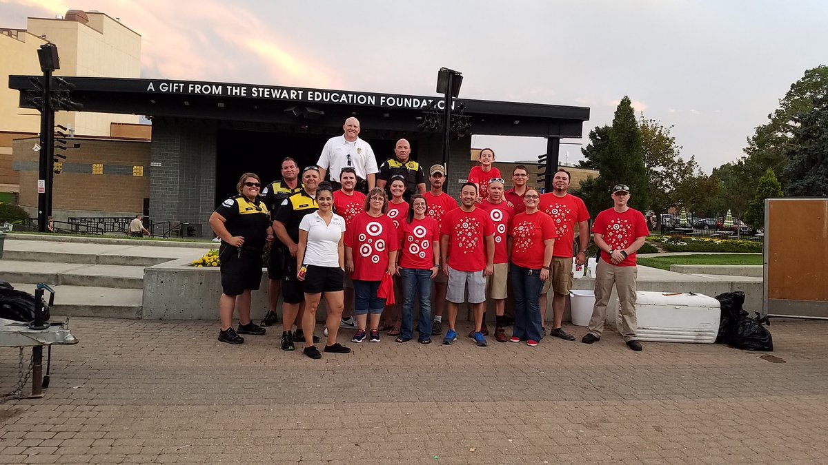 These are some of the people that make #g297NNO happen! Way to go! <a href="/OGDEN_POLICE/">OGDEN_POLICE</a>