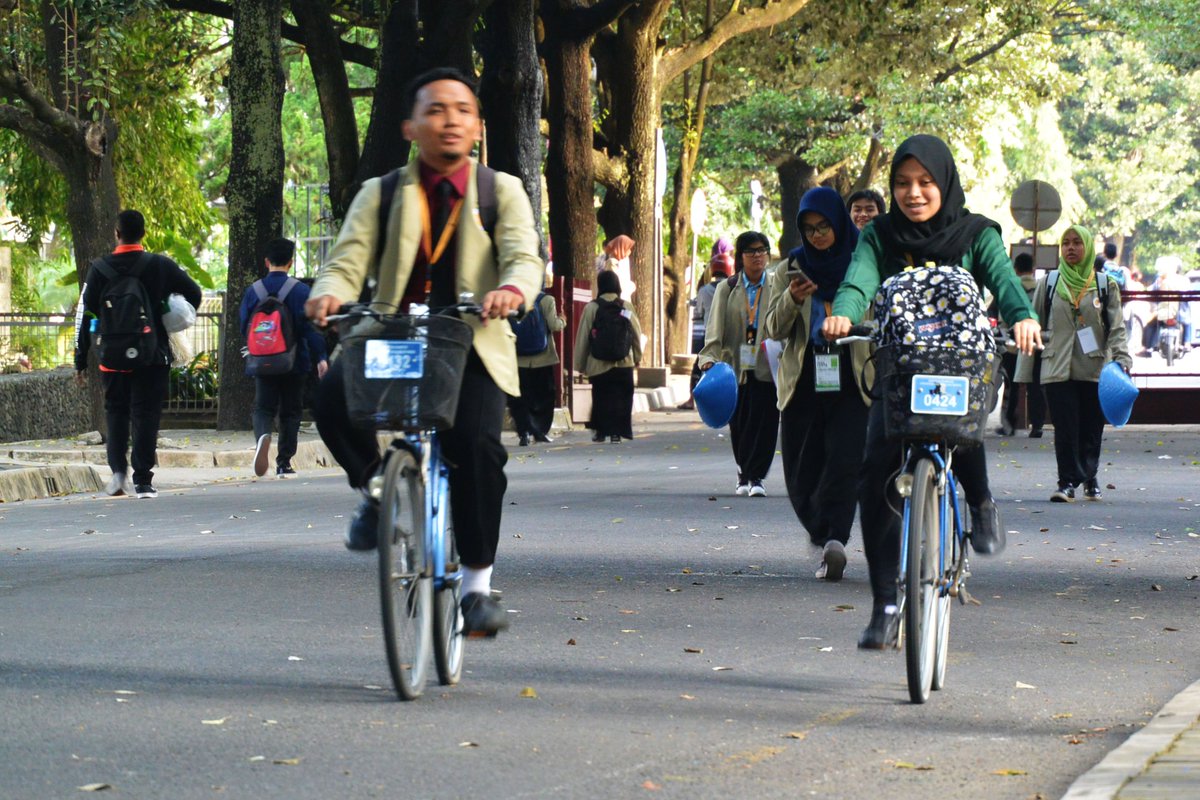 Sudah menggunakan sepeda kampus <a href="/UGMYogyakarta/">UGM</a> hari ini?
#UGMBersepeda