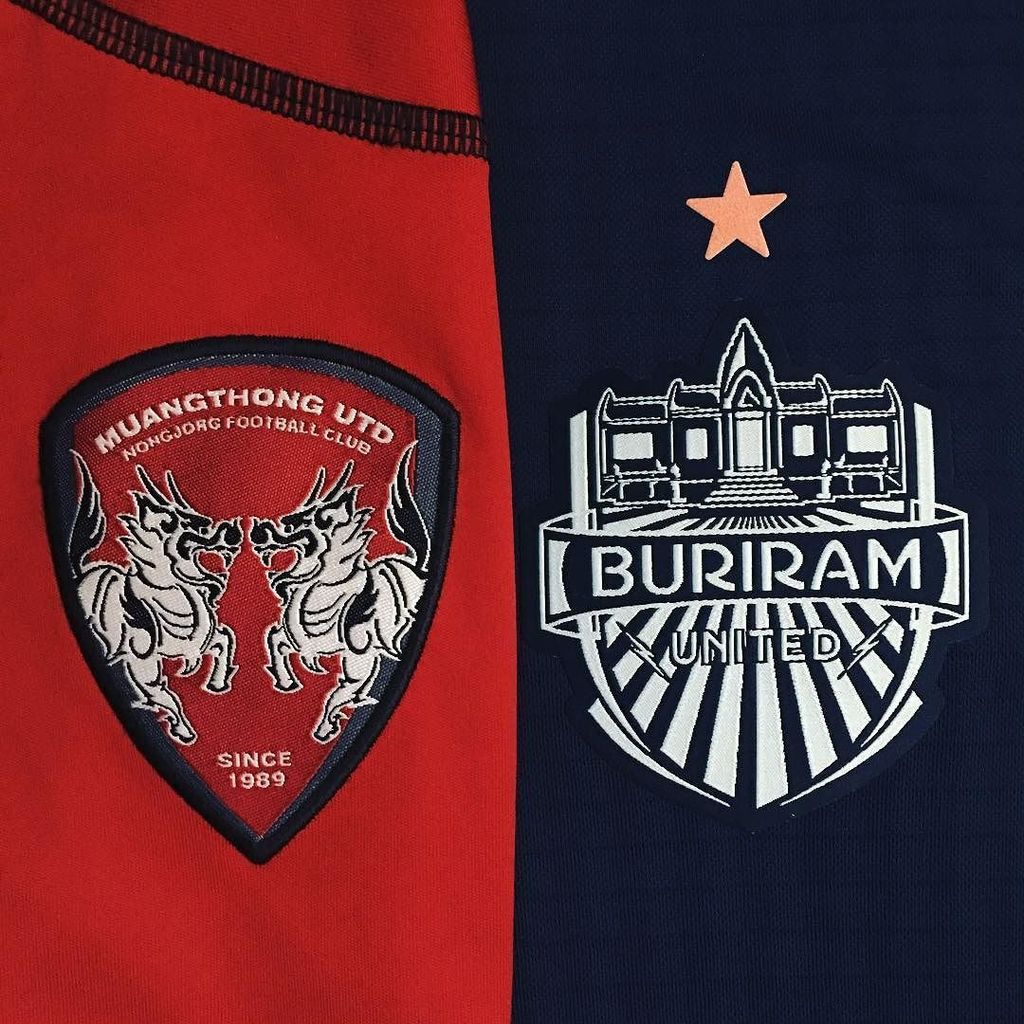 nuisaran's tweet photo. แดงหรือน้ำเงิน ทีมไหนจะได้ไปต่อ
#MTUTDvBRUTD
#ChangFAcup
#MTUTD #BuriramUTD #BRUTD #scgm… https://t.co/5R7EOY8iGB https://t.co/vIddrOyIpD