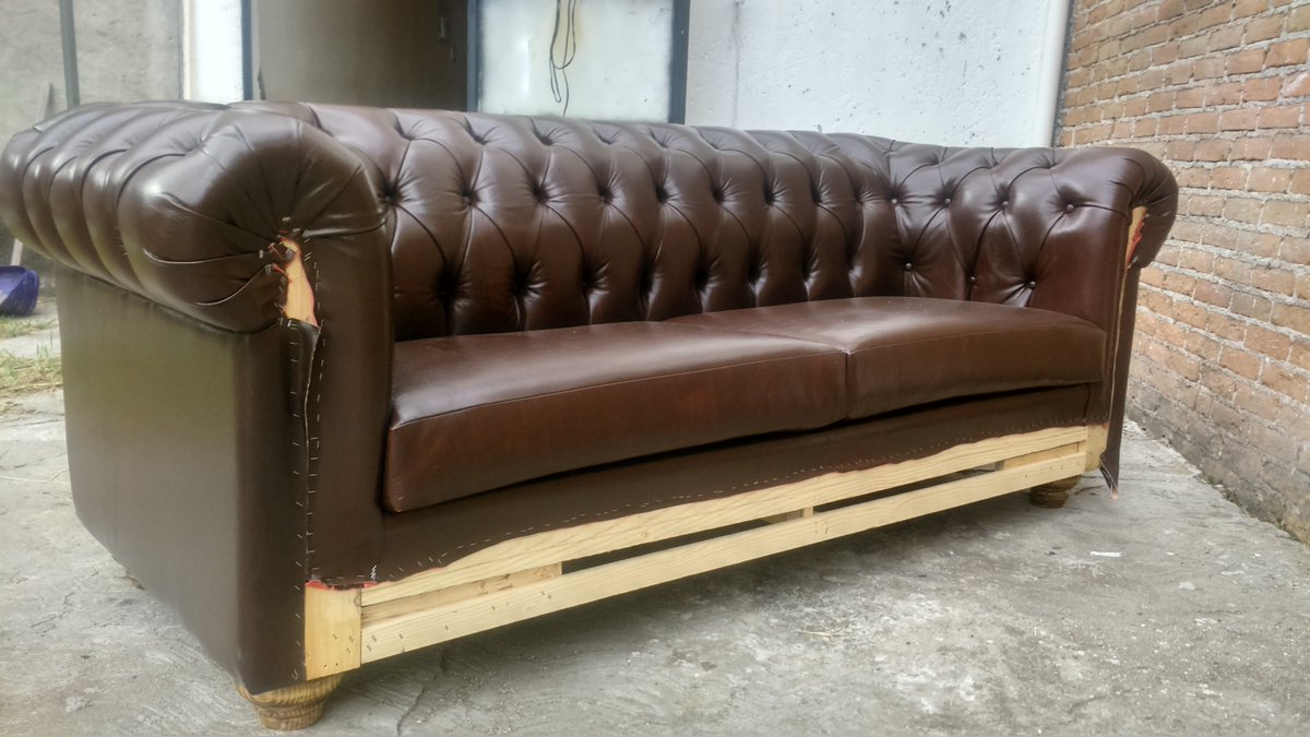 muebleschester's tweet photo. Fabricando nuevo modelos de sillón Chesterfield.
https://t.co/0NkHc9eCCt https://t.co/ciEvk4aWQF