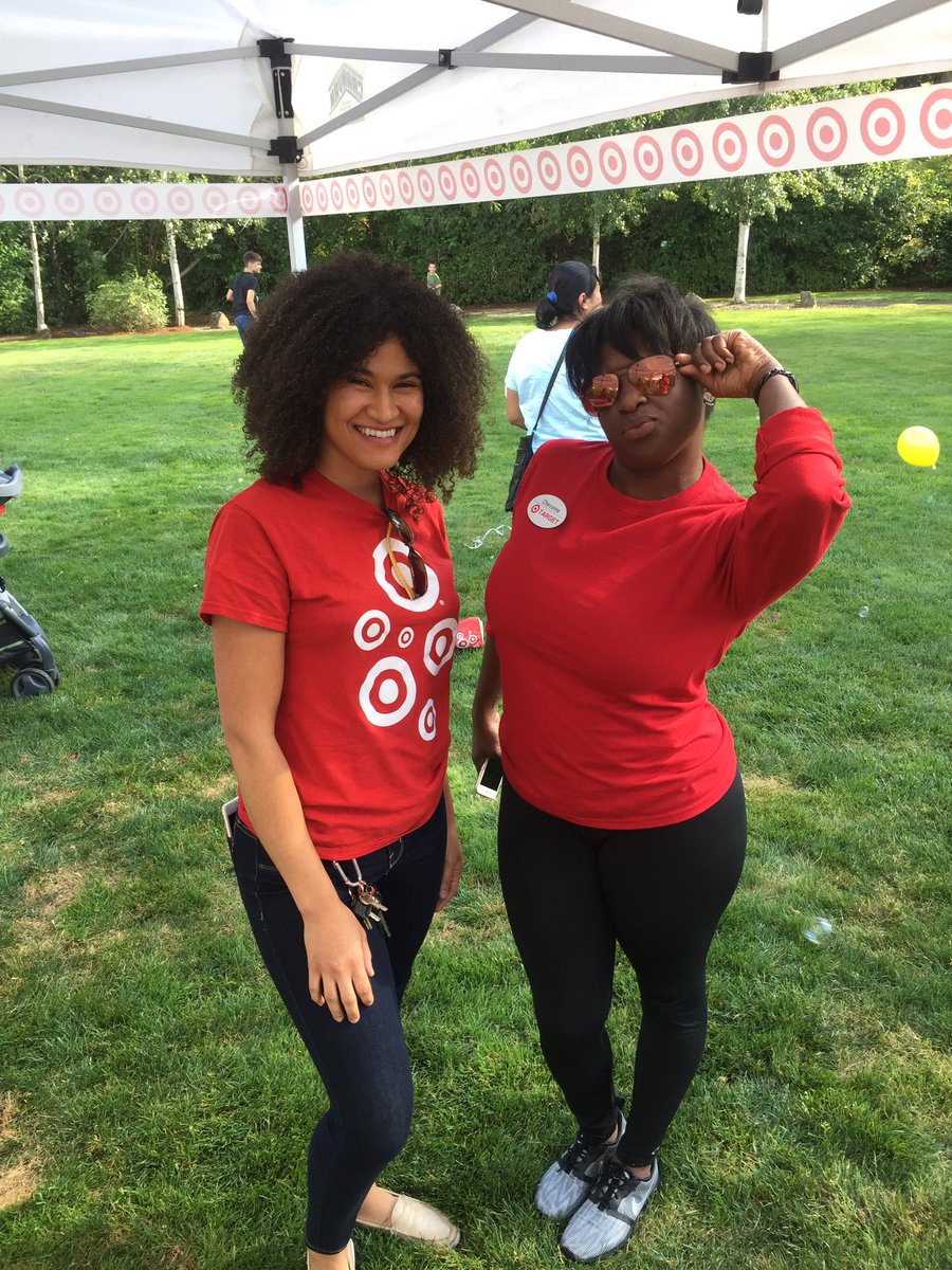 Doug_Sherriffs's tweet photo. T1406 showing support at the Fairview national night out! #TargetNNO #Target&amp;BLUE #G198AP https://t.co/cNXCNMEeuD