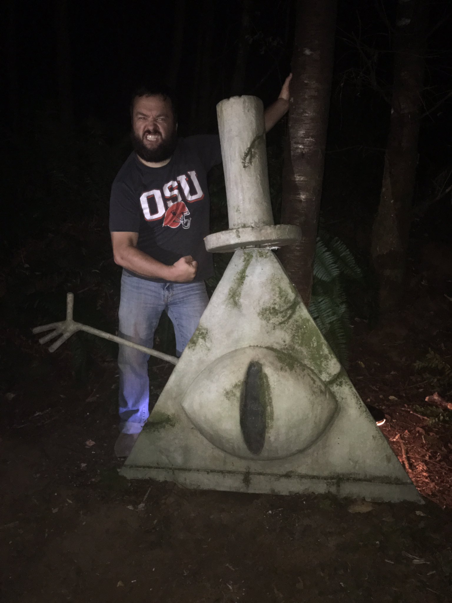 Статуя билла шифра в реальной жизни. Статуя билла шифра в реальной. Статуя билла сайфера в реальной жизни. Статуя билла сайфера в реальной жизни. Статуя билла шифра существует.