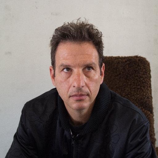 #Nowplaying <a href="/topeywan/">Adam Topol</a> - Picture of Me #insidesleeve @abcrnmusic