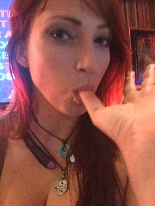 Chocolate too!!! I'm a spoiled girl.  @SardosBar #PSK https://t.co/xBwQ9pVYGP<a class="tags" target="_blank" title="On Twitter" href="/?out=eyJ0eXAiOiJKV1QiLCJhbGciOiJIUzUxMiJ9.eyJpYXQiOjE3MjEzNTQ5NjMsImlzcyI6InR3cG9ybnN0YXJzLmNvbSIsIm5iZiI6MTcyMTM1NDk2MywiZXhwIjoxNzUyODkwOTYzLCJyZWRpcmVjdF91cmwiOiJodHRwczovL3R3aXR0ZXIuY29tL1NhcmRvc0JhciJ9.-rOw_DxpaS_kdLADhlQJpyitGinLO_vM16h2IijNI-nHHaix5o-m7fJeVh49kOFN-1e64k1VBL6whmyHbYctAw">@SardosBar</a><a href="/tag/psk"class="tags"><span>#psk</span></a>