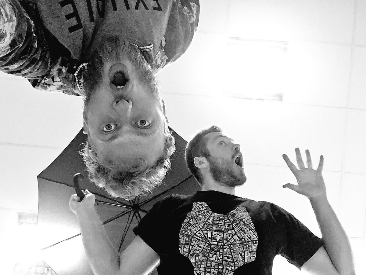 <a href="/valdissils/">Valdis Sils</a> modina ar baisi labu buču, <a href="/KBreidaks/">Kaspars Breidaks</a> sauc brokastīs uz tunča konču. Rīta Bole 7:00-11:00