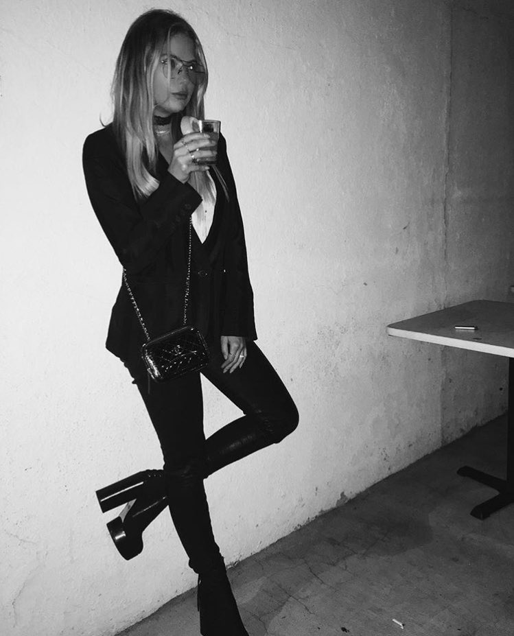AshBenzo's tweet photo. Love @casamigos #houseoffriends https://t.co/32LD4cCPbx