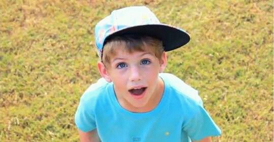 Kendall_Lueders's tweet photo. @MattyBRaps One: It used to be a suicidal girl who does not mind others when💔 https://t.co/IymJBjmwxK