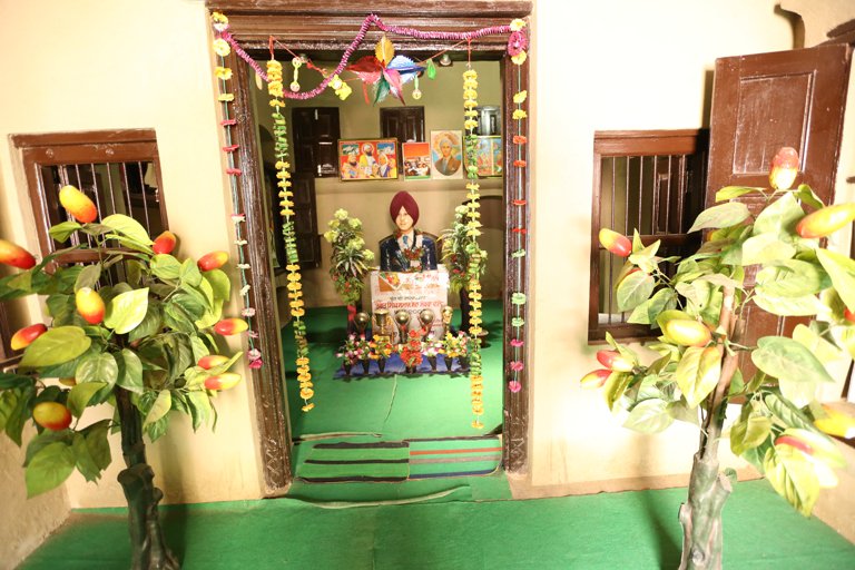 officeofssbadal's tweet photo. Punjab Govt is maintaining the house of great martyr Kartar Singh Sarabha and many other things belonging to him https://t.co/MCsPOBs8Gk