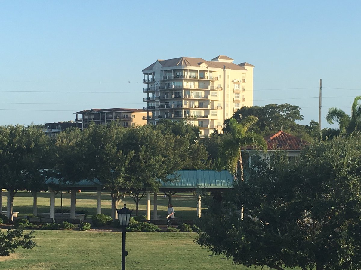 21RiversideDr's tweet photo. Luxury river view condominiums at 21 Riverside Drive in Historic Cocoa Village, Florida. #cocoavillage #cocoaFL https://t.co/HZm3U4WzX0