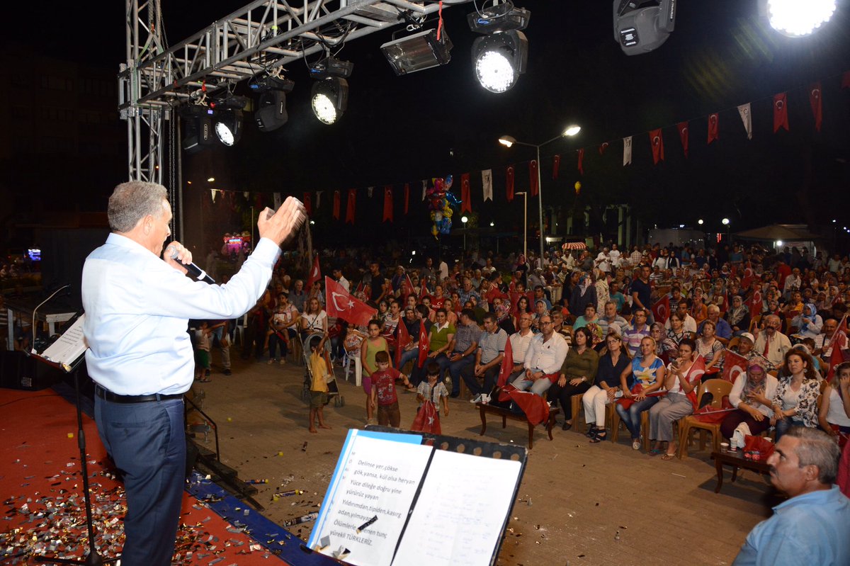 MahmutBadem's tweet photo. Demokrasi Nöbetimizin 19.Gününde ilk günkü gibi coşku ve heyecan hakim.Milli irade ruhuyla #meydanlardayız #milllet https://t.co/8AbMu7VNST
