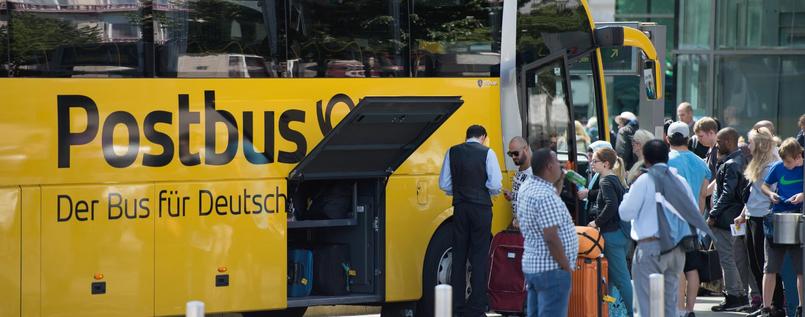 Tagesspiegel's tweet photo. #Fernbusmarkt: Die #Post steigt aus - Marktbereinigung setzt sich fort https://t.co/dt5cxl9gw4 https://t.co/pL7eIlG4Oq