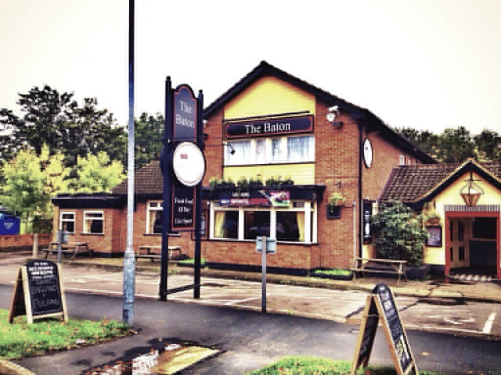 _Marshalswick's tweet photo. With all drinks at half price - all day you'd be mad to miss out on the summer fun at The Baton https://t.co/xXU57SRruv