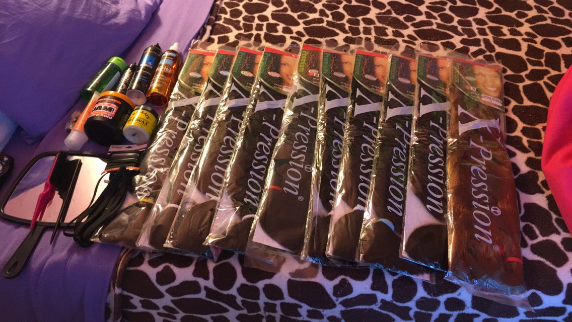 asiaamonets's tweet image. My personal #365daysofbraids challenge starts TODAY!👑➰.. Protective style: Box Braids, Poetic Justice style💅🏾