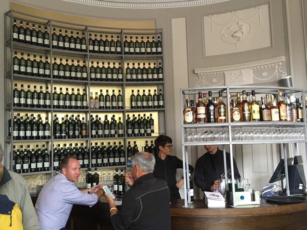 Wcommscotland's tweet photo. Massive congratulations to @SMWSQueenStreet @SMWSUK for an amazing job on the refurbishments. Dram on!! https://t.co/OkVfWnffjO