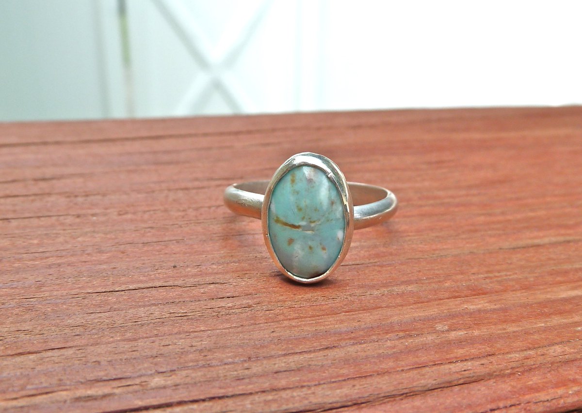 SarahBsNH's tweet photo. Just listed this beauty https://t.co/uI8EwO86Ag #etsy #WednesdayWant #jewelry #jewelryonetsy #handmade #HandmadeHour https://t.co/lzJJYDbsyI