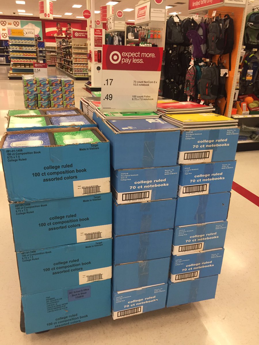 machellelenae's tweet photo. Exploiting the ad with pallet drops #bts @j_skillicorn @GuenetteMelanie @angel_yanke @LauraYesitis https://t.co/f2ouDPNeo8