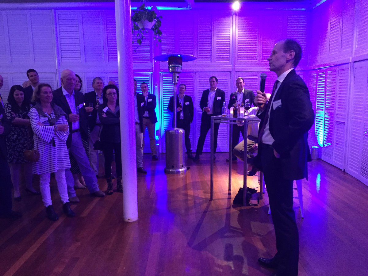 bennett2_mark's tweet photo. @ElliottShayne pres to key #cotton16 @ANZ_AU network. @LucindaHawkins7 @CottonAustralia Great passion in the crowd. https://t.co/eq9Tr2nj3P