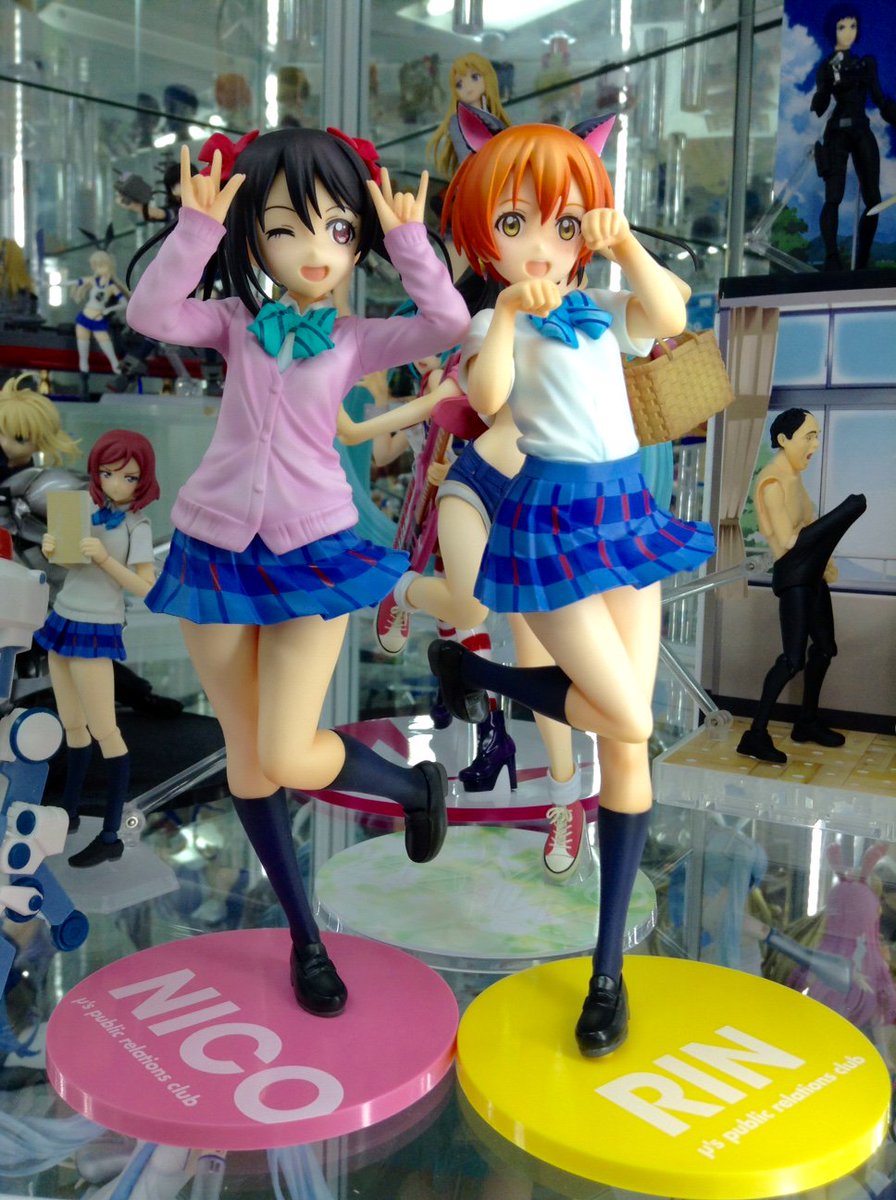 あみあみ秋葉原店 3f サンプル展示 ラブライブ 星空凛 1 8 完成品フィギュア フリーイング １１月発売予定 に こりんぱな 結集近し