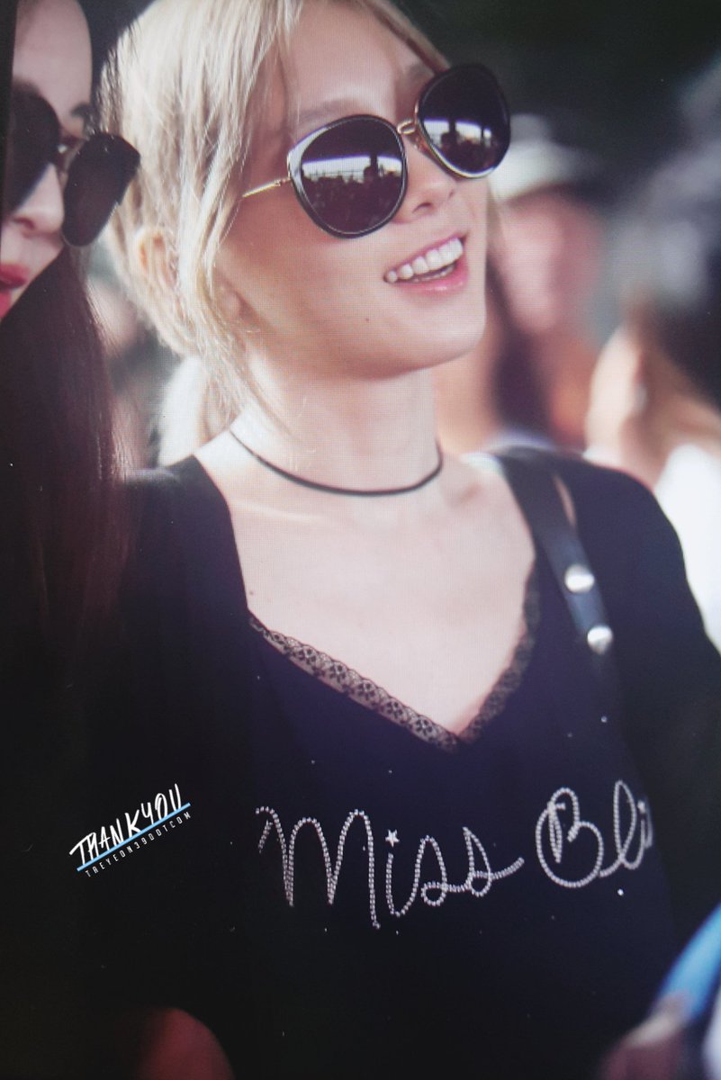 taeyeon39com's tweet photo. 160803 인천공항 입국 3 https://t.co/4C42mniTVB