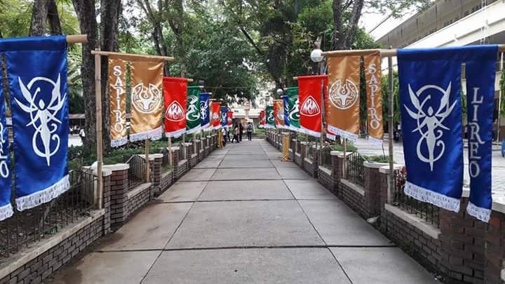 EncantadiaSAGA's tweet photo. A university walkway. Can anyone tell us where is this and do you have any picture of it? #EncantadiaDamdamin https://t.co/YCFYD8o7dD