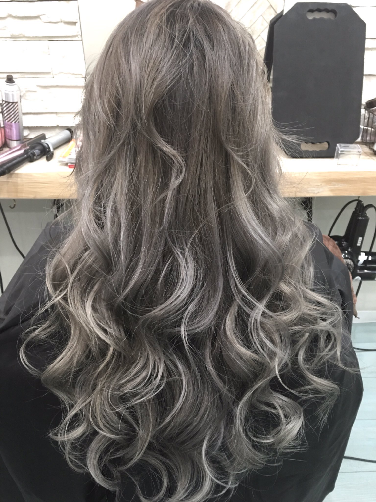 Ippei1005 در توییتر 3dカラー ホワイティシルバー Blue Hair Lau 担当 井上一平 グラデーション グラデーション カラー 3dカラー ハイライト 心斎橋 美容室 外国人風ヘアー グレイアッシュ 外国人風カラー Ippei1005 در توییتر 3dカラー ホワイティシルバー Blue Hair Lau 担当 井上一平 グラデーション グラデーション カラー 3dカラー ハイライト 心斎橋 美容室 外国人風ヘアー グレイアッシュ 外国人風カラー