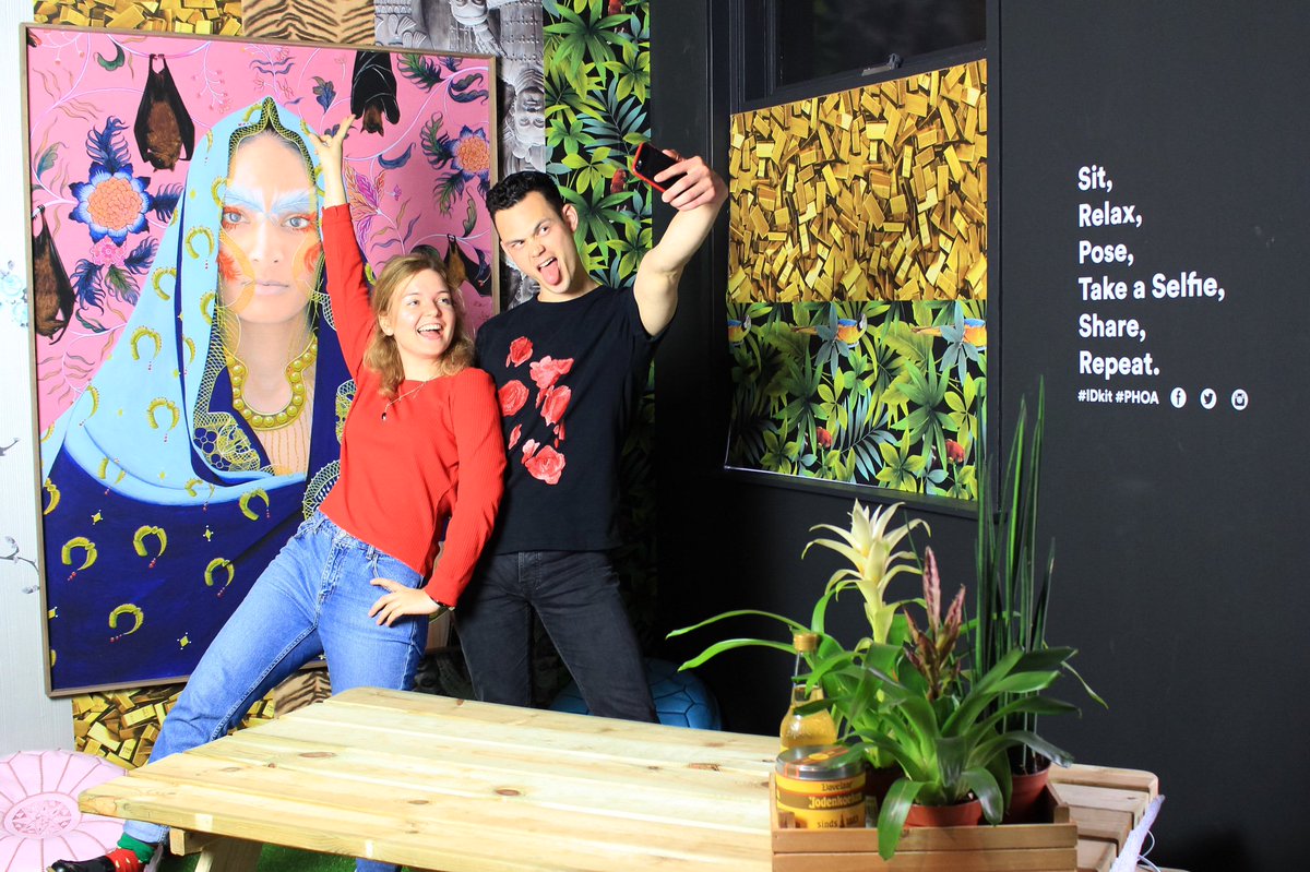 PHoA_Ams's tweet photo. Take a #selfie in our #Amsterdam store and share it with us on Instagram with the hashtags #idkit #phoa! https://t.co/PysscX1yg5