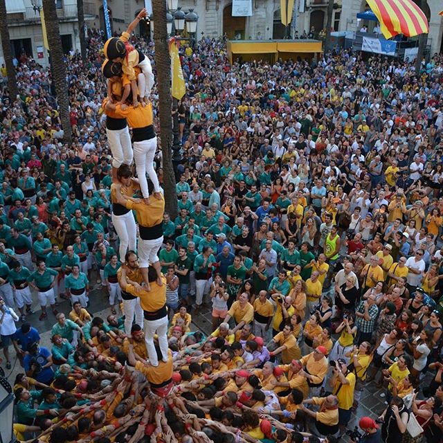 VilanovaPlus's tweet photo. #fmvng16 espectacular! @ajuntamentvng @Verds @bordegassos @JoveDeTarragona #VilanovaPlus https://t.co/MQWjHOjM55