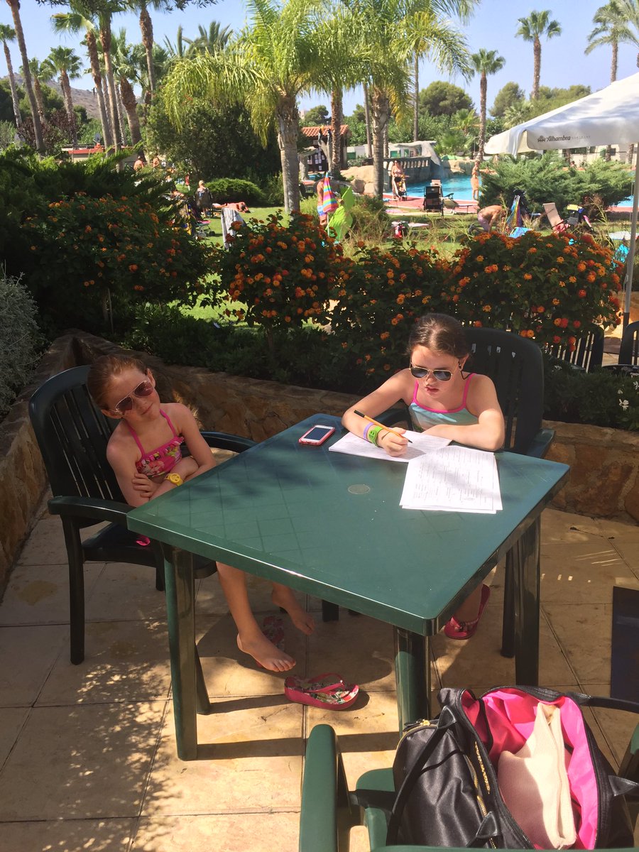 Leanne rooneyx tweet media