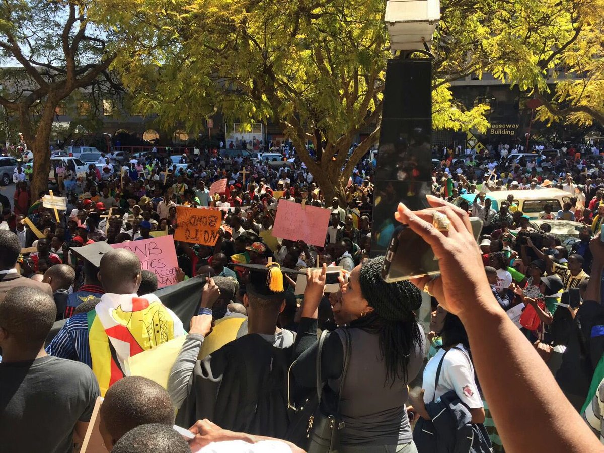 I am very proud of #ZIMBABWE today.Keep going #BondNotesDemo #ThisFlagStudents #MugabeMustGo