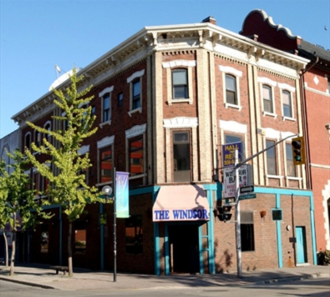 Legacy Realty (@thinklegacyrlty) on Twitter photo .<a href="/HomgrownHam/">Homegrown Hamilton</a> gives Windsor Hotel last kick at the can with restoration:
m.thespec.com/news-story/679… <a href="/TheSpec/">Hamilton Spectator</a> #HamOnt .<a href="/HomgrownHam/">Homegrown Hamilton</a> gives Windsor Hotel last kick at the can with restoration:
m.thespec.com/news-story/679… <a href="/TheSpec/">Hamilton Spectator</a> #HamOnt