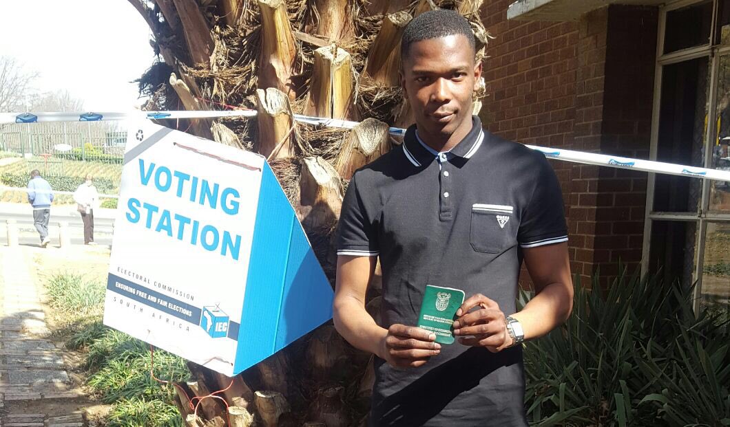 GShapers_JHB's tweet photo. Next #JHB @globalshapers to get in #formation is @KHETHIRSA! #ivoted #MySAVote @mysavote @IECSouthAfrica https://t.co/gY00a3eCTT