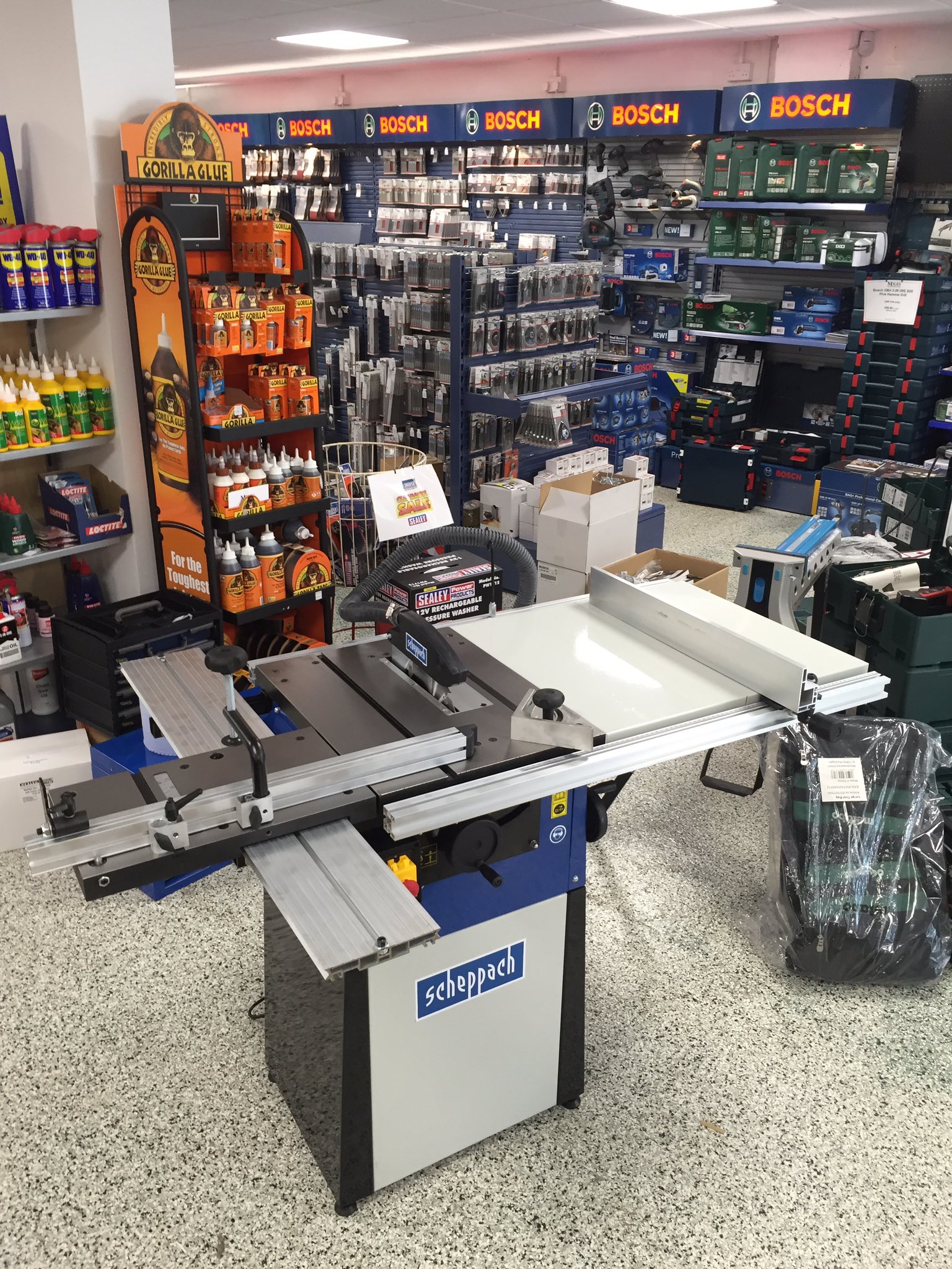 Scheppach / NMA on X: #Scheppach New TS82 8 Table Saw now on display at  Miles Tools, Yeovil👍  / X