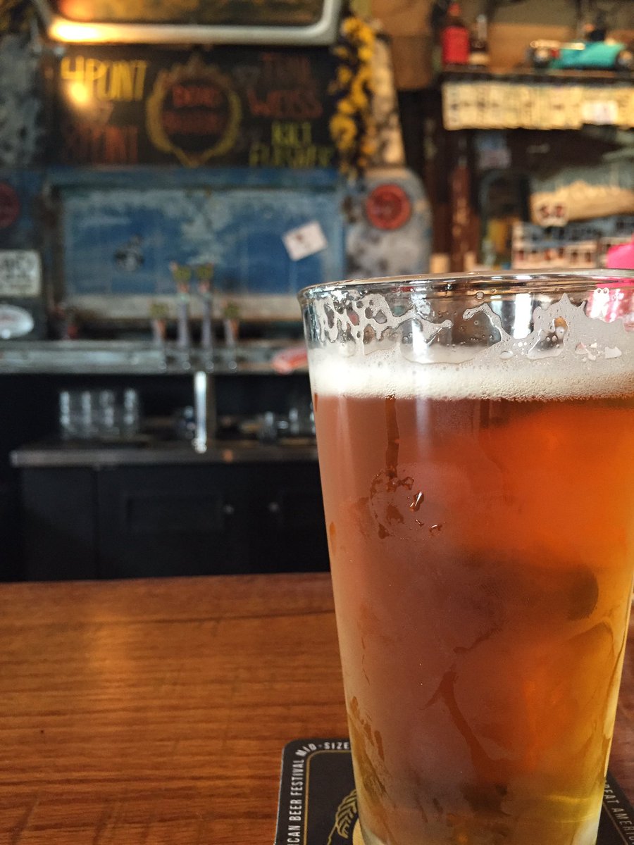 DBbeer_Kelsey's tweet photo. Mmm orange blossom, pine, tiny dankness. Bravo Four Point has arrived in Nashville. #dbdaypack #lunchbeer https://t.co/wg0iUuweQ7