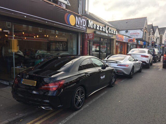 InterLeaseUK's tweet photo. Got the launch of @nydcardiff looking like a Mercedes showroom! @ShazHaris @cotterill_david #EVS x #NYDCDF https://t.co/VQx7iodKEO