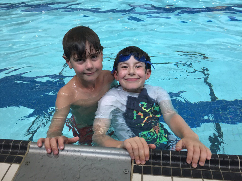 banburykidscamp's tweet image. Loving #swimming @banburykidscamp!