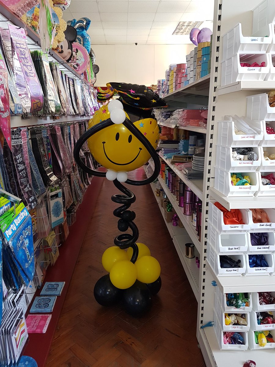 theballoonshop's tweet photo. Well done to all the #graduates ... #graduationballoon #balloon #ballooncrazy #funballoons #spiralballoon https://t.co/G4lidTJ380