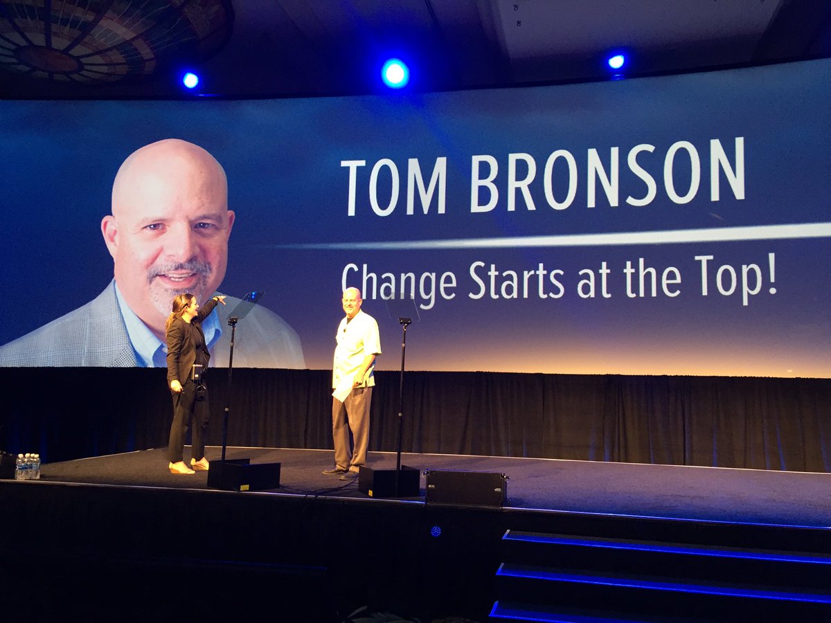 TheTomBronson's tweet photo. Rehearsed and ready to speak this morning at #RSPA2016 in the Lightning Leadership #RetailNOW https://t.co/Zqd2B9ciR1