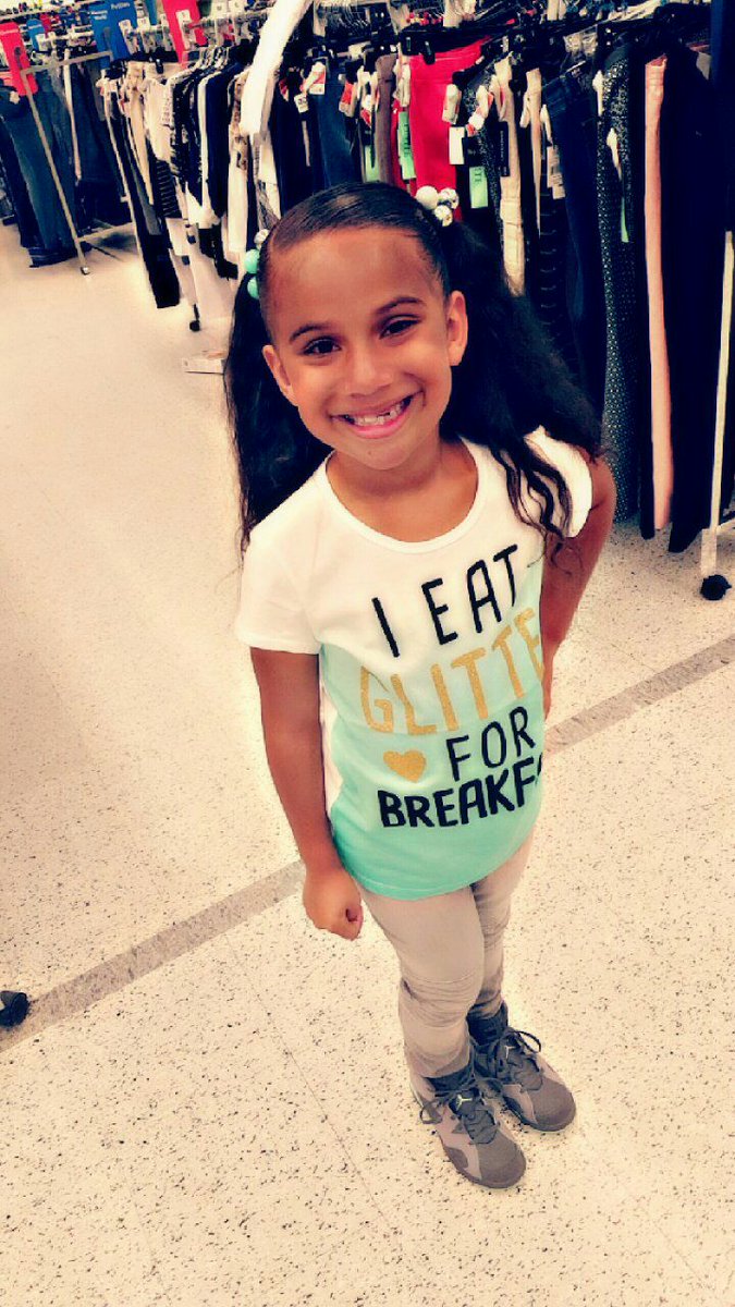 Johnsonswagg_21's tweet photo. Happy birthday daughter!!! #luck7 https://t.co/GvMkAdVSEI