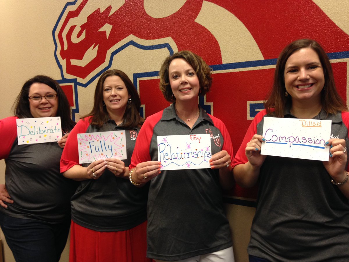 JoyKerMN's tweet photo. Love this admin team!  #oneword #lspride https://t.co/KuyGw2T7VT