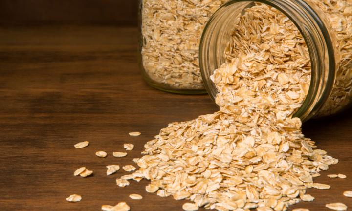 G'morning! Start your day with a twist! Add rosemary, <a href="/californiaolive/">CaliforniaOlive</a> &amp; Gruyere to oats! #recipes #healthiswealth