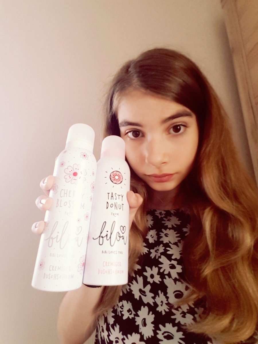 HelbigJoerg's tweet photo. @BibisBeauty Meine Tochter Michelle würde sich sehr über einen Geburtstagsgruß von Dir freuen! Sie wurde heute 13! https://t.co/6u6st0tg97