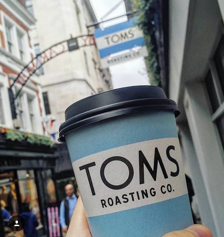LuminaryBakery's tweet photo. Dump the shopping bags &amp; refuel! Amazing coffee at #TOMSUK and cake from us! #cakebreak #tastytreats #carnabystreet https://t.co/qIzXMfqHc8