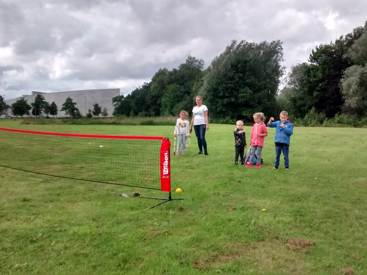 JustinaPEEK's tweet photo. National Play day at Auchinlea Park! @PEEK_Project #PeekPlay https://t.co/XEogRJZmji