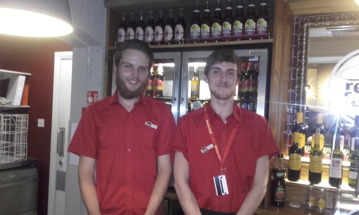 Training night here at dunelm trial shifts and new starters! <a href="/AhmetDuzenli/">Ahmet DÜZENLİ</a> <a href="/SpencerGraydon/">Spencer Graydon</a> <a href="/WeAreSUGM/">WeAreSUGM</a> <a href="/TeamDunelm/">Naomi Dunelm</a>