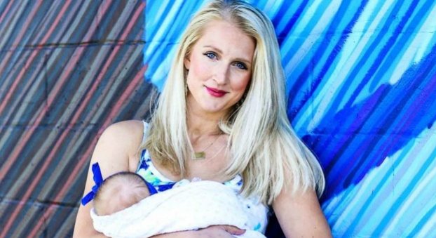 PhilomenasPop's tweet photo. RT @HuffPoUKParents: This is a love letter to all you mums 💓 https://t.co/X8XxAhYqZ3 https://t.co/k4GwY15GUT